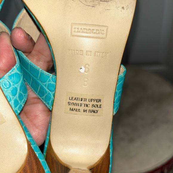 Harold's womens Turquoise 2" embossed print Sandals/Slides Sz 6B Made in italy - Picture 12 of 16